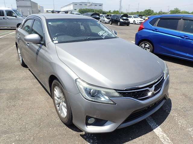 TOYOTA MARK X 2013