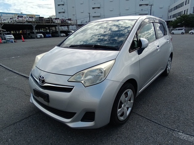 TOYOTA RACTIS photo 2