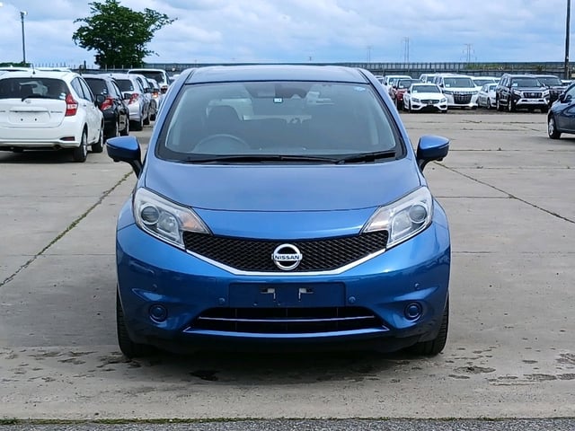 NISSAN NOTE photo 2
