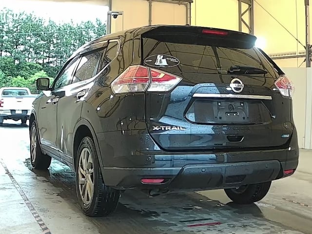 NISSAN XTRAIL photo 3