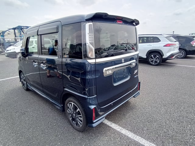 SUZUKI SPACIA CUSTOM photo 3