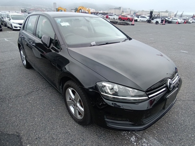 VOLKSWAGEN GOLF 2015