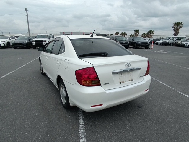 TOYOTA ALLION photo 3