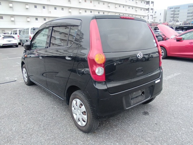 DAIHATSU MIRA photo 3