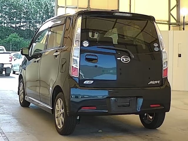 DAIHATSU MOVE photo 3