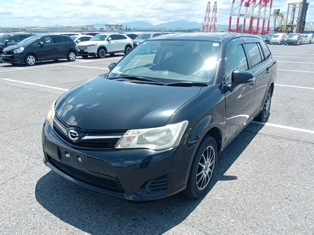 TOYOTA COROLLA FIELDER photo 2
