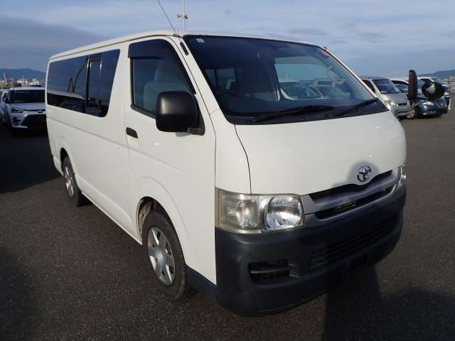 TOYOTA HIACE VAN 2008