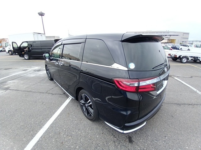 HONDA ODYSSEY HYBRID photo 3