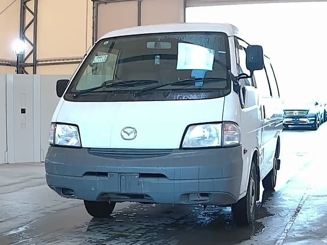 MAZDA BONGO VAN photo 2