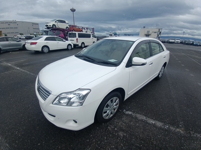 TOYOTA PREMIO photo 2