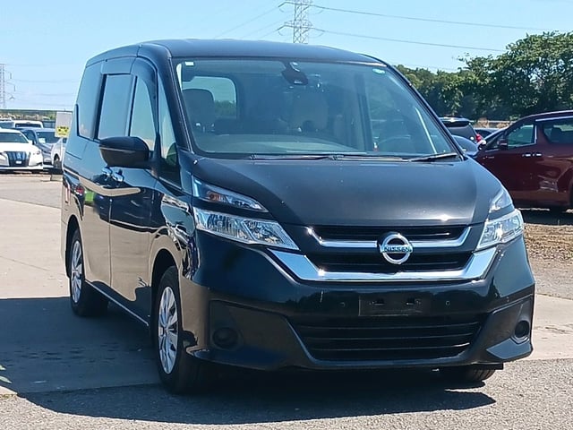 NISSAN SERENA 2017