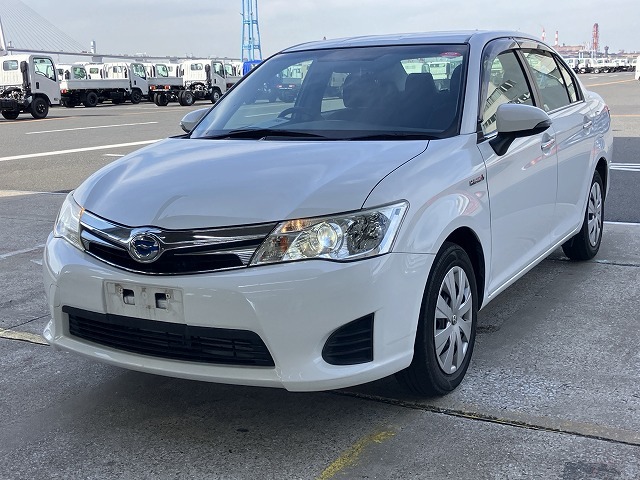 TOYOTA COROLLA AXIO photo 2