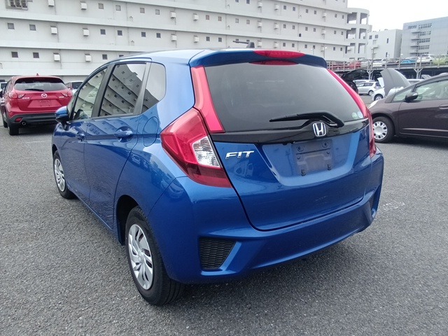 HONDA FIT photo 3