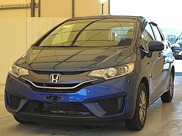 HONDA FIT photo 2