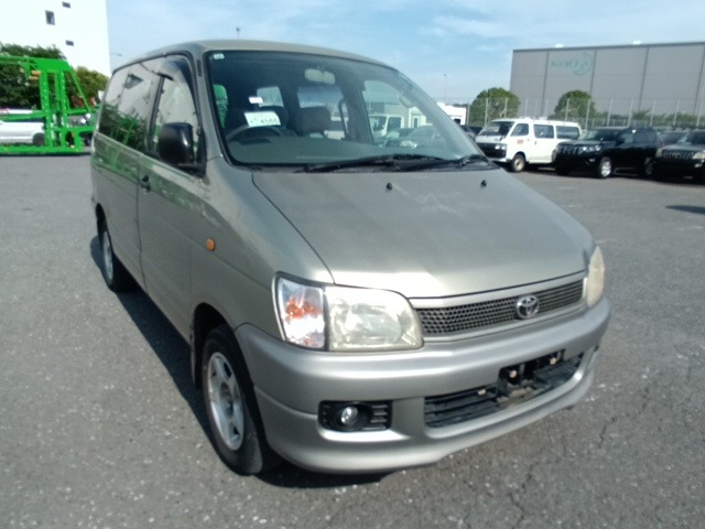TOYOTA LITEACE NOAH 1997