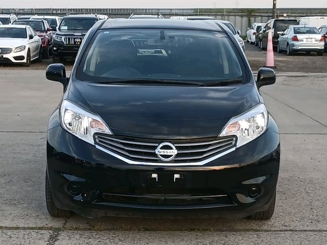 NISSAN NOTE photo 2