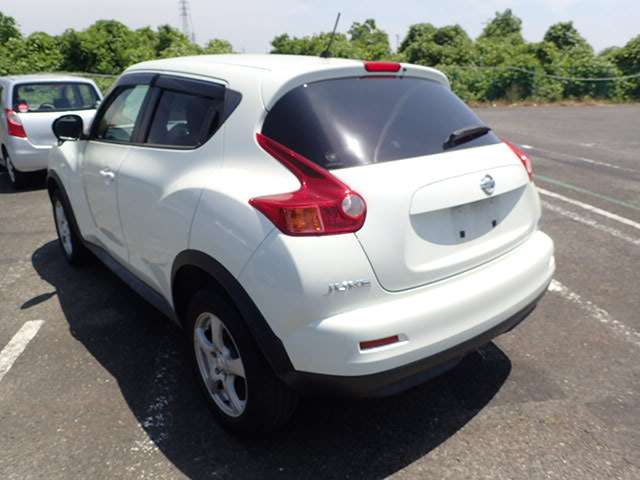 NISSAN JUKE photo 3