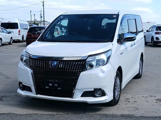 TOYOTA ESQUIRE photo 3