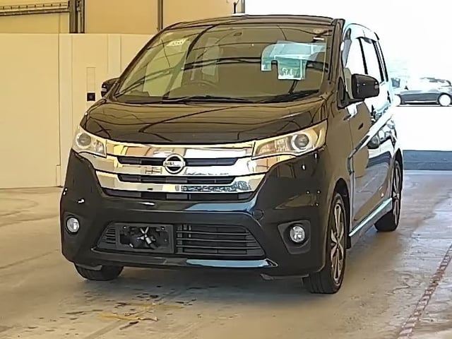 NISSAN DAYZ photo 2