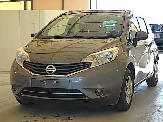 NISSAN NOTE photo 2