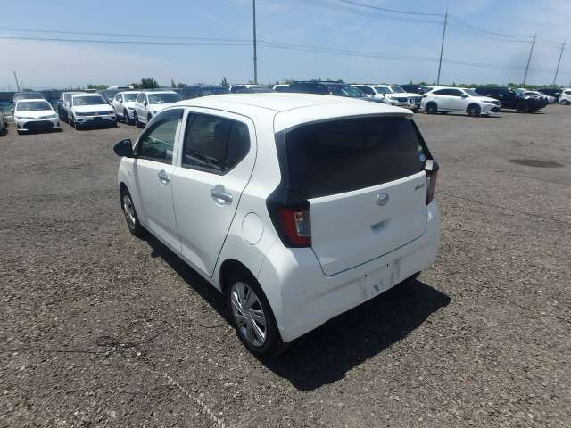 DAIHATSU MIRA ES photo 3