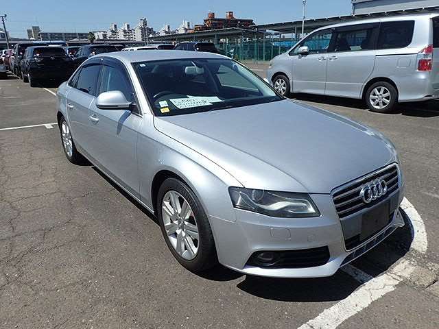 AUDI A4 2009