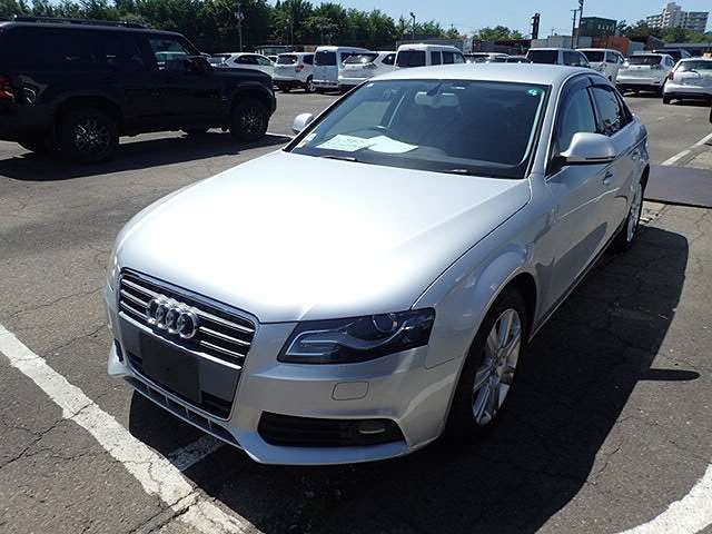 AUDI A4 photo 2