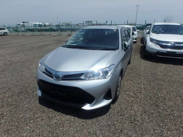 TOYOTA COROLLA FIELDER photo 2