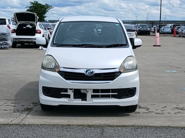 DAIHATSU MIRA ES photo 2