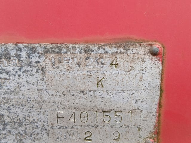 281.jpg