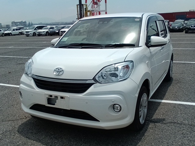 TOYOTA PASSO photo 2