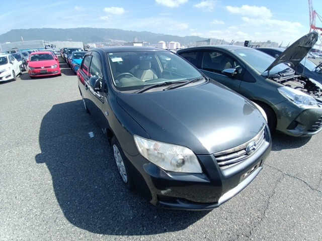 TOYOTA COROLLA AXIO 2011