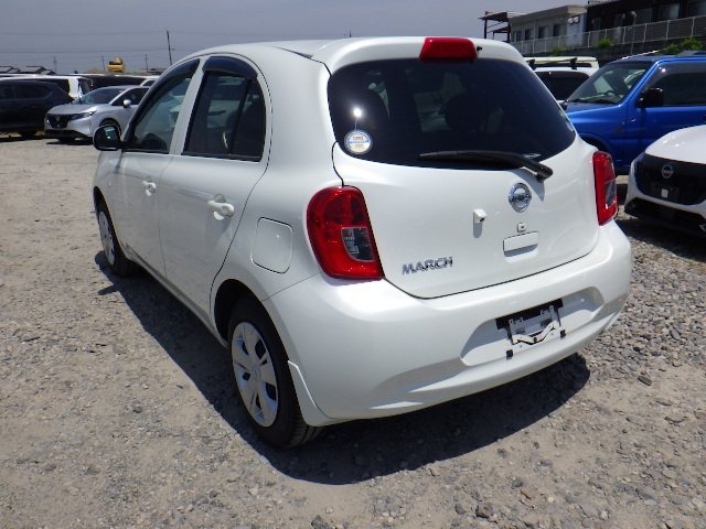 NISSAN MARCH photo 3