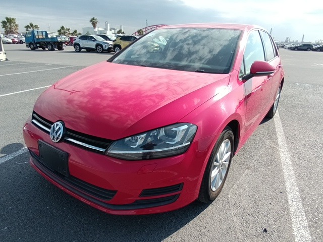 VOLKSWAGEN GOLF photo 2