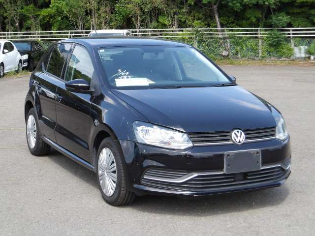 VOLKSWAGEN POLO 2014