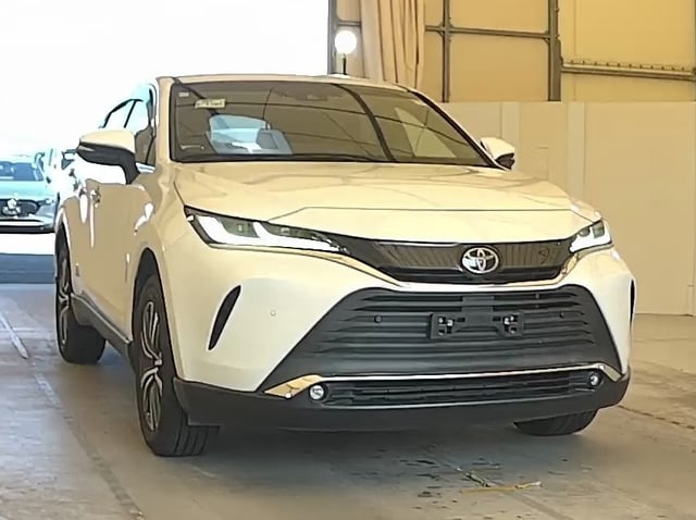 TOYOTA HARRIER 2021