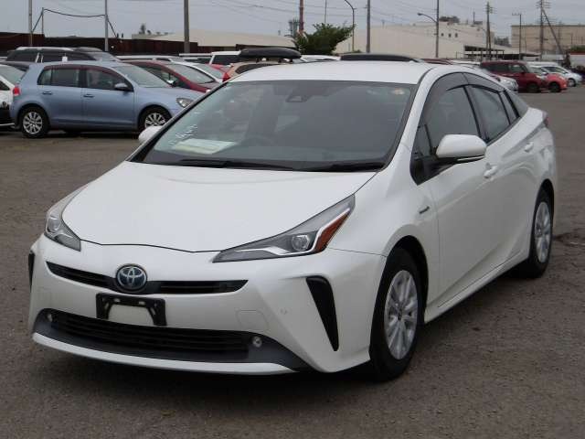 TOYOTA PRIUS photo 2