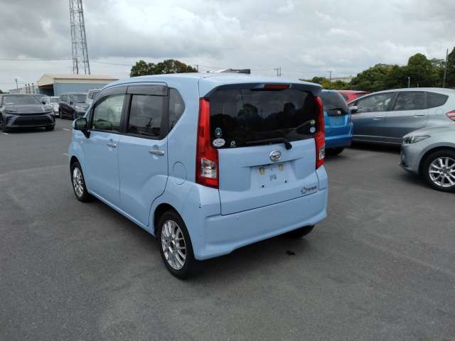 DAIHATSU MOVE photo 3