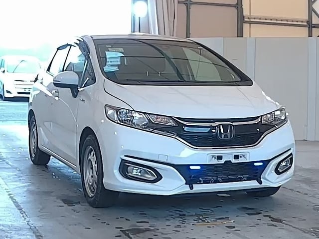 HONDA FIT HYBRID 2019