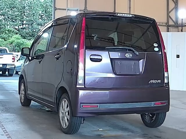 DAIHATSU MOVE photo 3