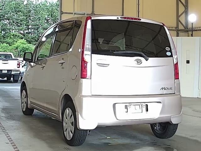 DAIHATSU MOVE photo 3