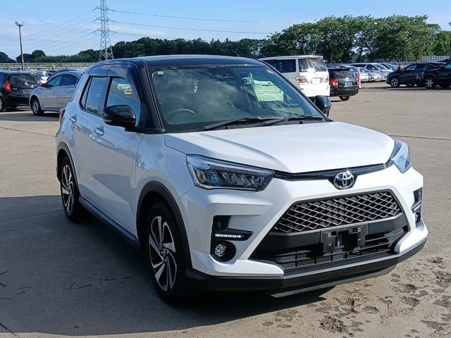 TOYOTA RAIZE 2024
