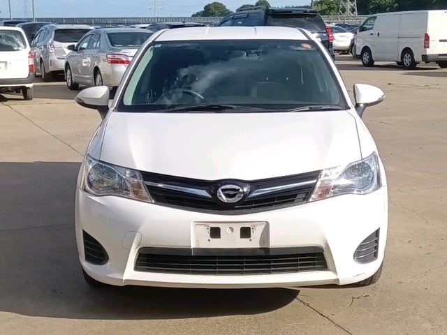 TOYOTA COROLLA FIELDER photo 2