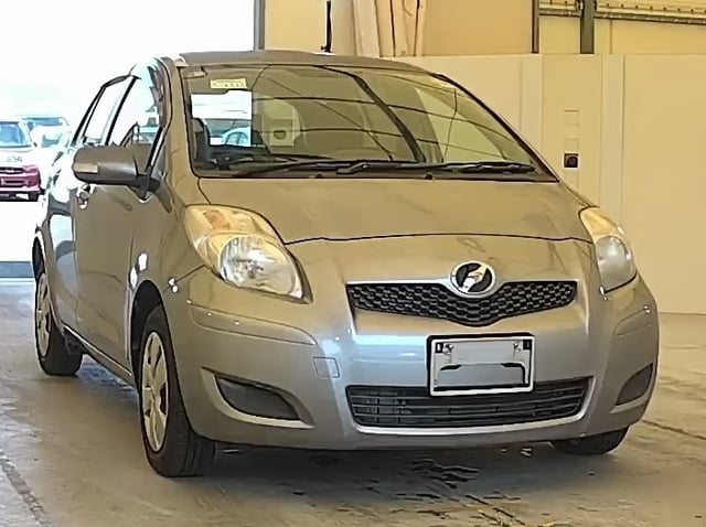 TOYOTA VITZ 2008