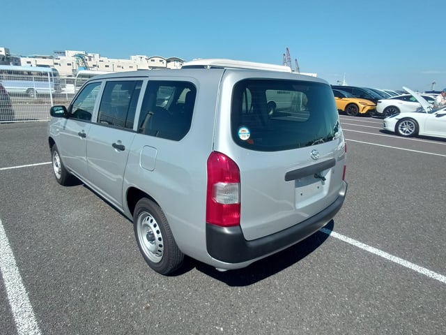 TOYOTA PROBOX VAN photo 3