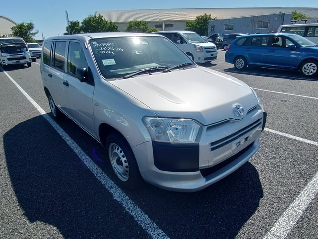 TOYOTA PROBOX VAN 2020