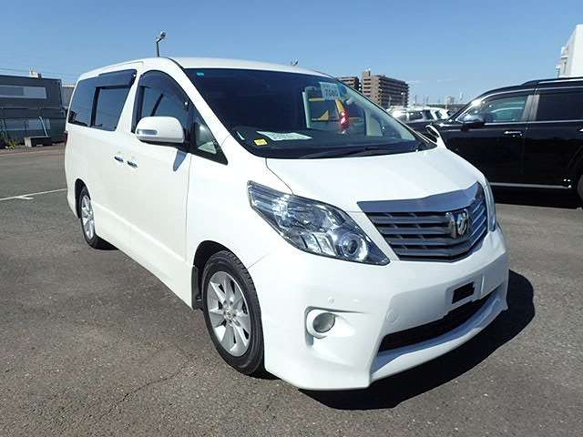 TOYOTA ALPHARD 2011