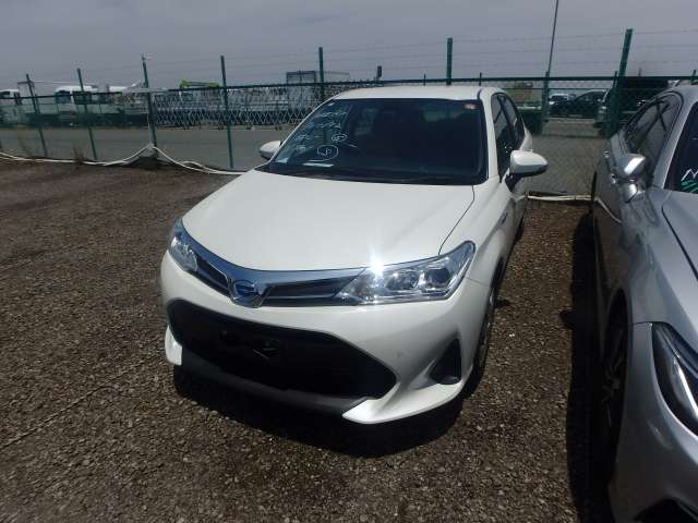 TOYOTA COROLLA AXIO photo 2