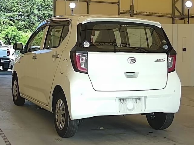 DAIHATSU MIRA ES photo 3