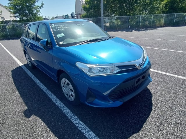 TOYOTA COROLLA FIELDER 2019